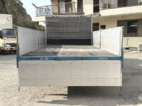 いすゞフォワード平ボディ中型（4t）[写真08]