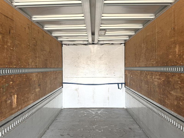 日野プロフィアアルミウイング大型（10t）[写真13]