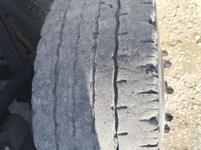 日野プロフィアアルミウイング大型（10t）[写真20]