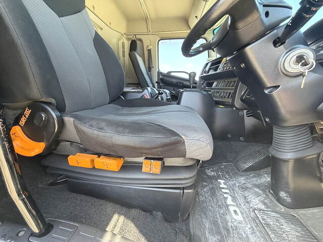 日野プロフィアアルミウイング大型（10t）[写真29]