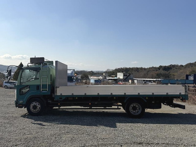 いすゞフォワード平ボディ増トン（6t・8t）[写真04]