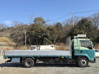 いすゞフォワード平ボディ増トン（6t・8t）[写真07]