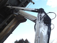 日野プロフィアダンプ大型（10t）[写真16]