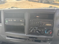 いすゞフォワードアルミウイング中型（4t）[写真25]