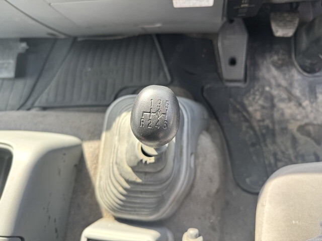 いすゞフォワードアルミウイング中型（4t）[写真25]