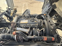 いすゞフォワードアルミウイング中型（4t）[写真32]