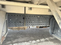 いすゞフォワードアルミウイング中型（4t）[写真34]