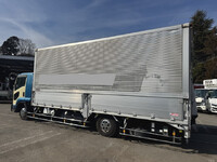 いすゞフォワードアルミウイング中型（4t）[写真09]