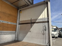 いすゞフォワードアルミウイング中型（4t）[写真10]