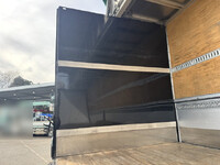 UDトラックスクオンアルミウイング大型（10t）[写真12]