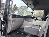 UDトラックスクオンアルミウイング大型（10t）[写真30]