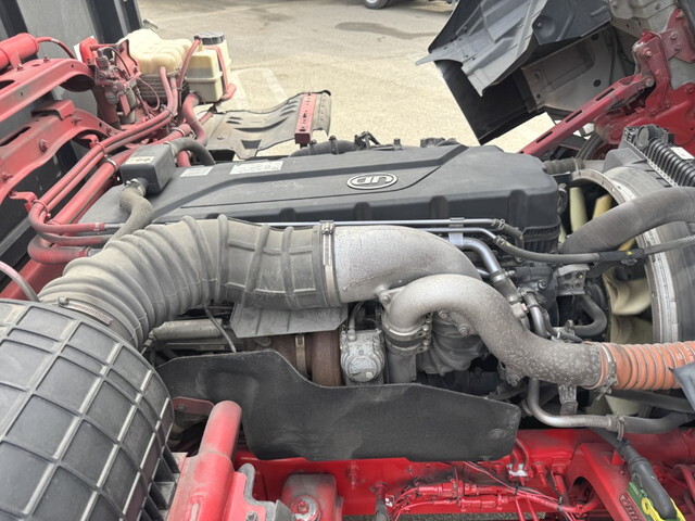 UDトラックスクオンアルミウイング大型（10t）[写真32]