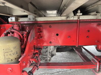 UDトラックスクオンアルミウイング大型（10t）[写真34]