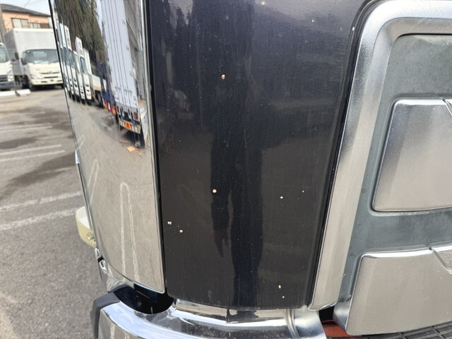 UDトラックスクオンアルミウイング大型（10t）[写真39]