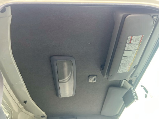 いすゞエルフアルミバン小型（2t・3t）[写真12]