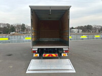 いすゞエルフアルミバン小型（2t・3t）[写真37]