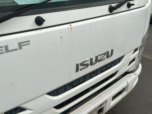 いすゞエルフアルミバン小型（2t・3t）[写真39]