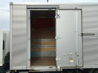 いすゞエルフアルミバン小型（2t・3t）[写真07]