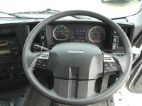 いすゞギガトレーラーヘッド（トラクターヘッド）大型（10t）[写真17]