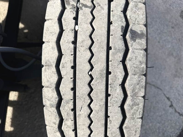 いすゞフォワードアルミウイング中型（4t）[写真19]