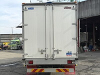 いすゞフォワードアルミウイング中型（4t）[写真06]