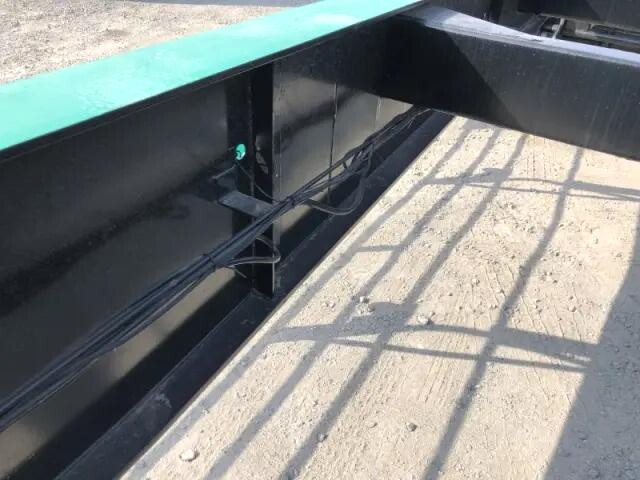 その他のメーカーその他の車種トレーラー（セミトレーラー）大型（10t）[写真22]