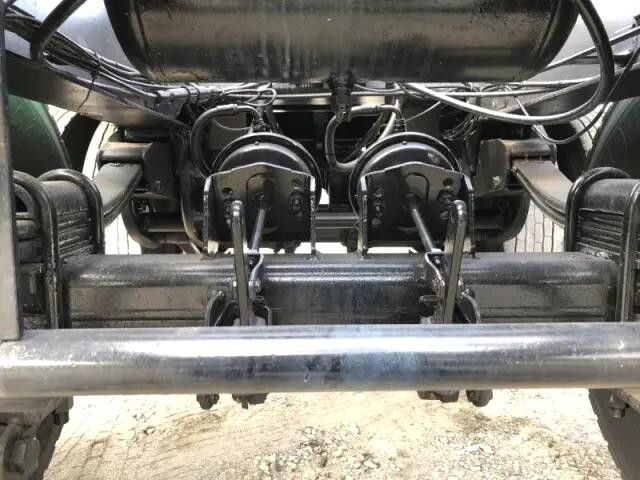 その他のメーカーその他の車種トレーラー（セミトレーラー）大型（10t）[写真24]