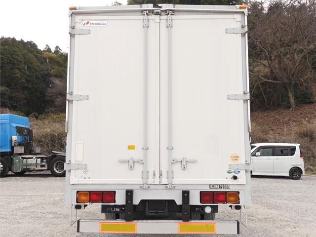 三菱ふそうファイターアルミウイング増トン（6t・8t）[写真02]