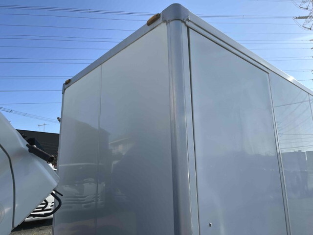 トヨタトヨエースパネルバン小型（2t・3t）[写真23]