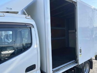 トヨタトヨエースパネルバン小型（2t・3t）[写真08]