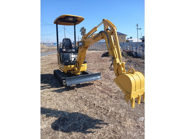 コマツユンボ（バックホー）2016年(平成28年)PC18MR-3