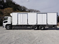 三菱ふそうスーパーグレート冷凍車（冷蔵車）大型（10t）[写真11]