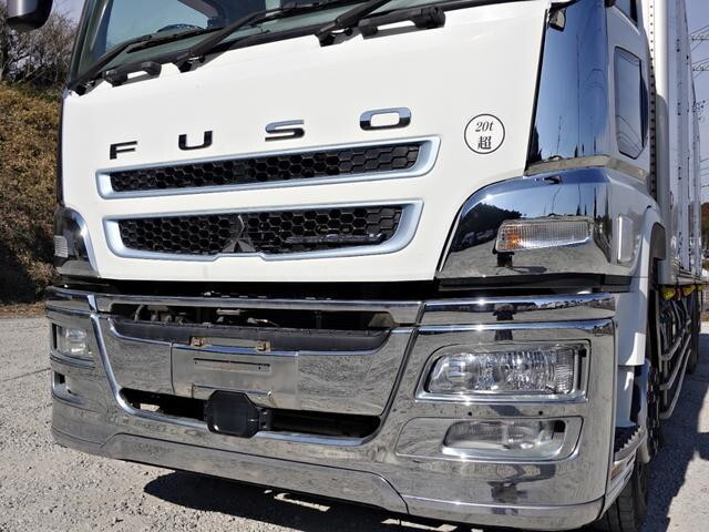 三菱ふそうスーパーグレート冷凍車（冷蔵車）大型（10t）[写真04]