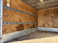 いすゞエルフアルミバン小型（2t・3t）[写真12]