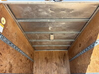 いすゞエルフアルミバン小型（2t・3t）[写真14]