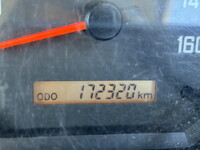 いすゞエルフアルミバン小型（2t・3t）[写真41]