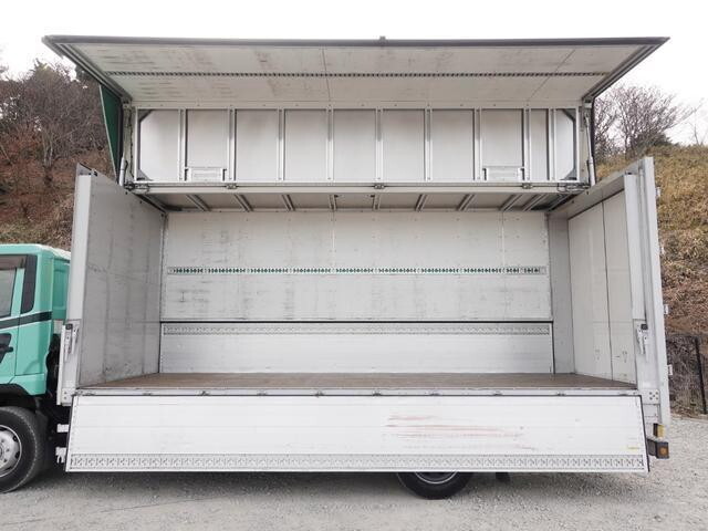 UDトラックスコンドルアルミウイング増トン（6t・8t）[写真13]