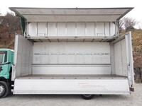 UDトラックスコンドルアルミウイング増トン（6t・8t）[写真14]