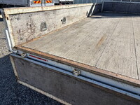 いすゞエルフ平ボディ小型（2t・3t）[写真11]