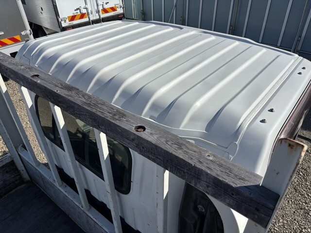 いすゞエルフ平ボディ小型（2t・3t）[写真16]