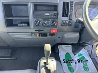 いすゞエルフ平ボディ小型（2t・3t）[写真34]