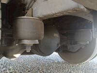 いすゞフォワード冷凍車（冷蔵車）中型（4t）[写真12]