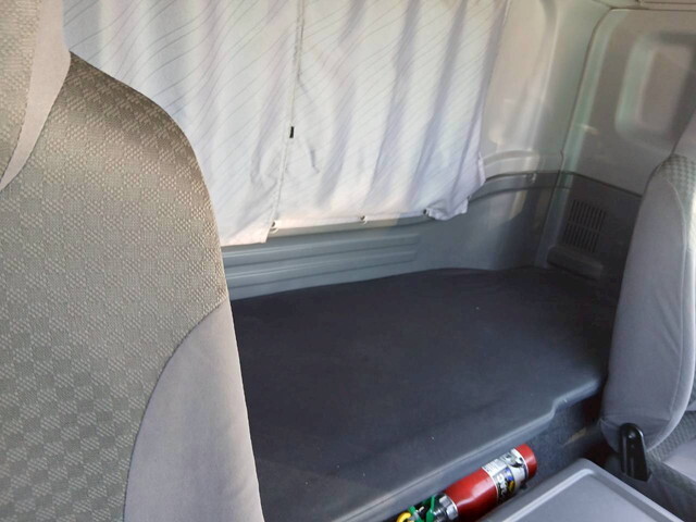 いすゞフォワード冷凍車（冷蔵車）中型（4t）[写真19]