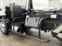 三菱ふそうキャンターコンテナ専用車小型（2t・3t）[写真15]