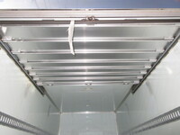 日野デュトロ保冷バン小型（2t・3t）[写真12]