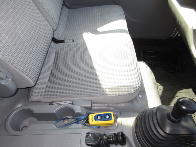 日野デュトロ保冷バン小型（2t・3t）[写真18]