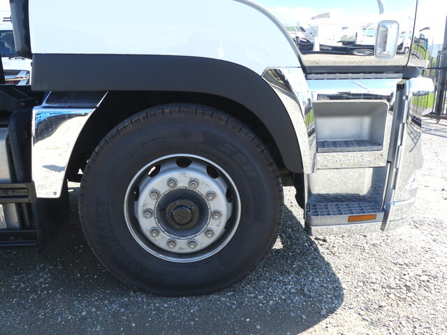 三菱ふそうスーパーグレートトレーラーヘッド（トラクターヘッド）大型（10t）[写真38]