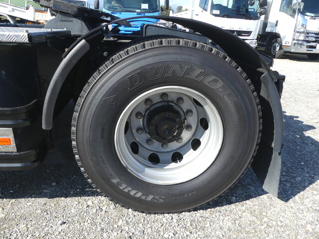 三菱ふそうスーパーグレートトレーラーヘッド（トラクターヘッド）大型（10t）[写真40]