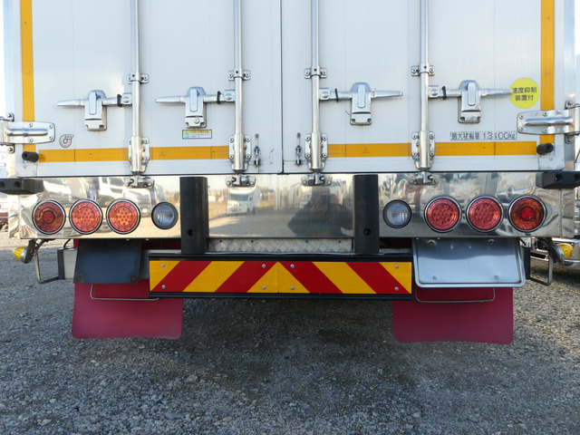 日野プロフィアアルミウイング大型（10t）[写真07]