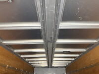 いすゞフォワードアルミウイング中型（4t）[写真14]